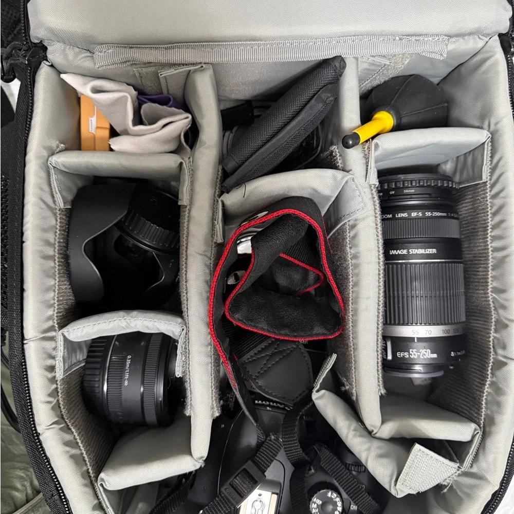 Canon EOS Rebel T2i Bundle – Complete Beginner Photography Kit